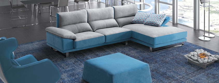 características de un sofá con estructura metálica