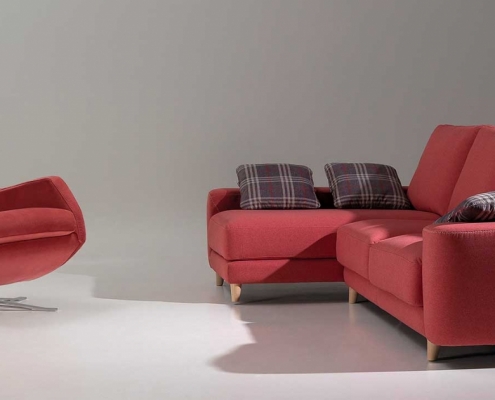 irina 1500x630 1 495x400 - Tips para elegir el sofá perfecto