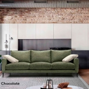 chocol 180x180 - Un sofá azul para un salón de ensueño