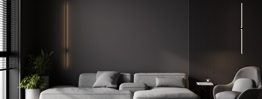 Decoración de salón con sofá gris oscuro